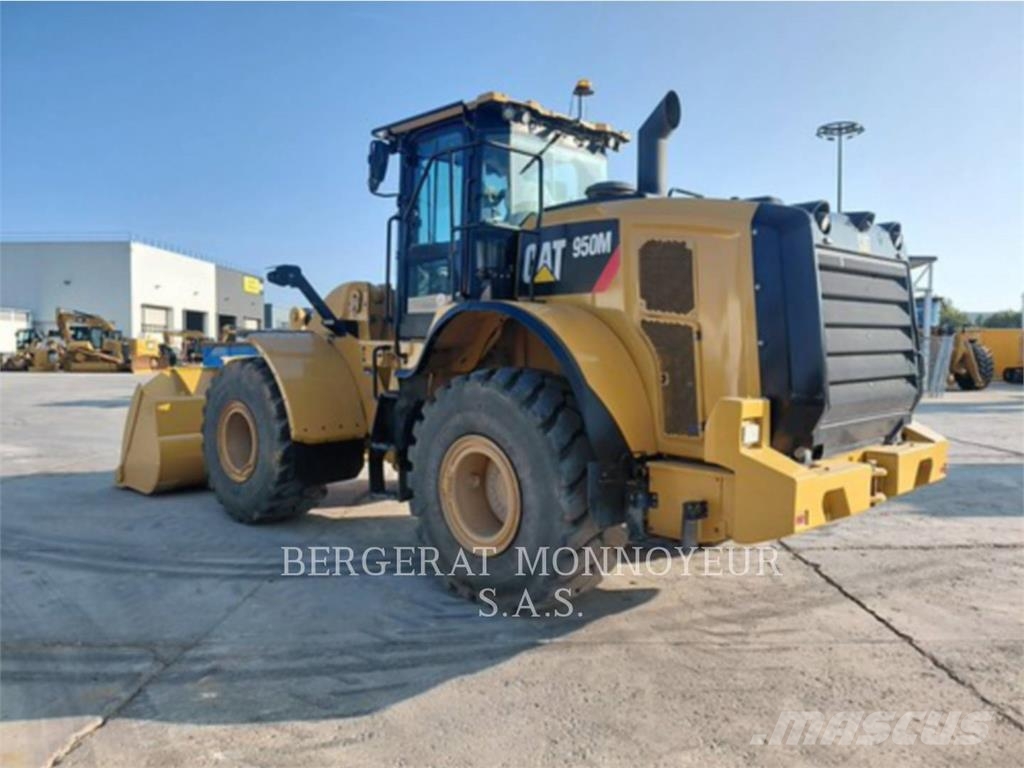 CAT 950M Ładowarki kołowe