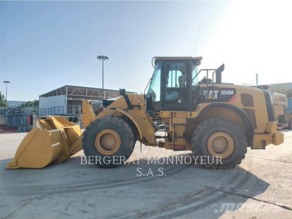 CAT 950M Ładowarki kołowe