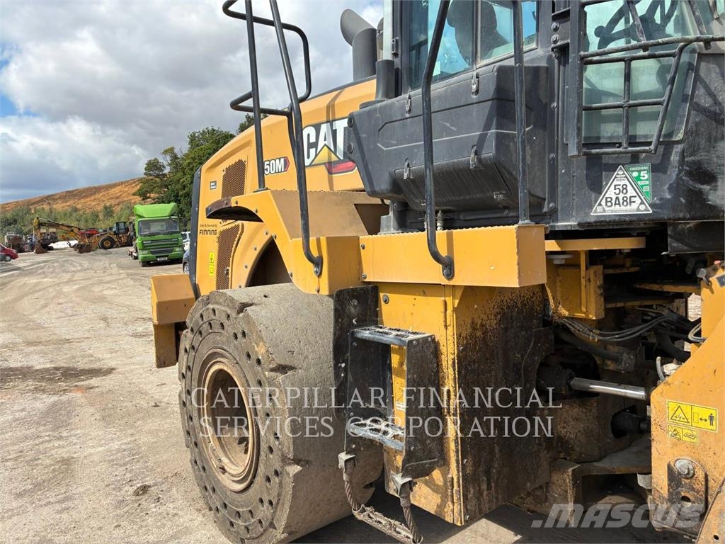 CAT 950M Wheel loaders