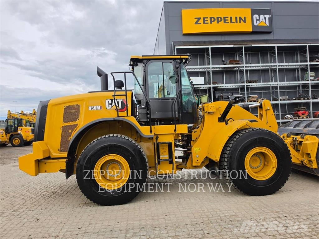 CAT 950M Pyöräkuormaajat