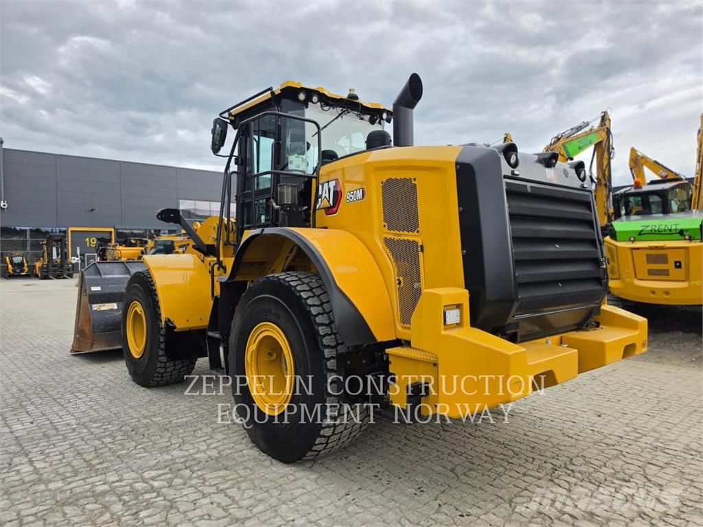 CAT 950M Pyöräkuormaajat