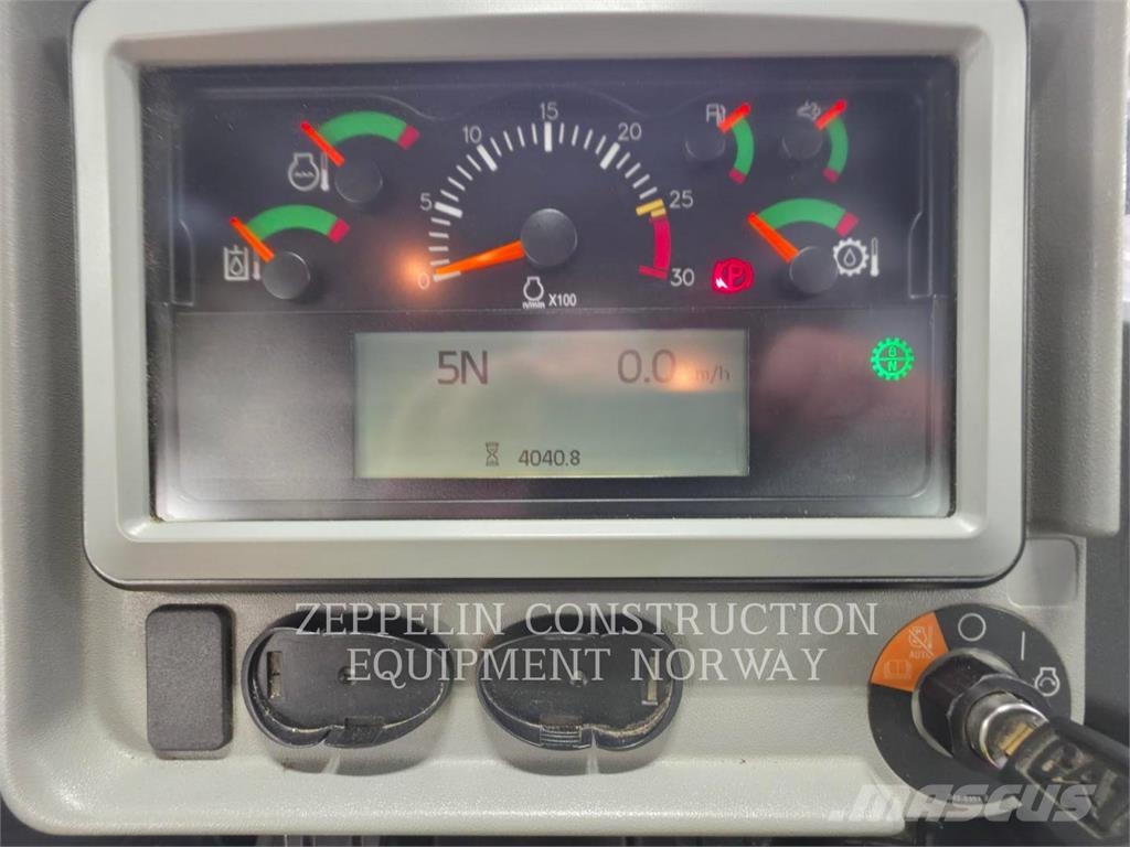 CAT 950M Pyöräkuormaajat