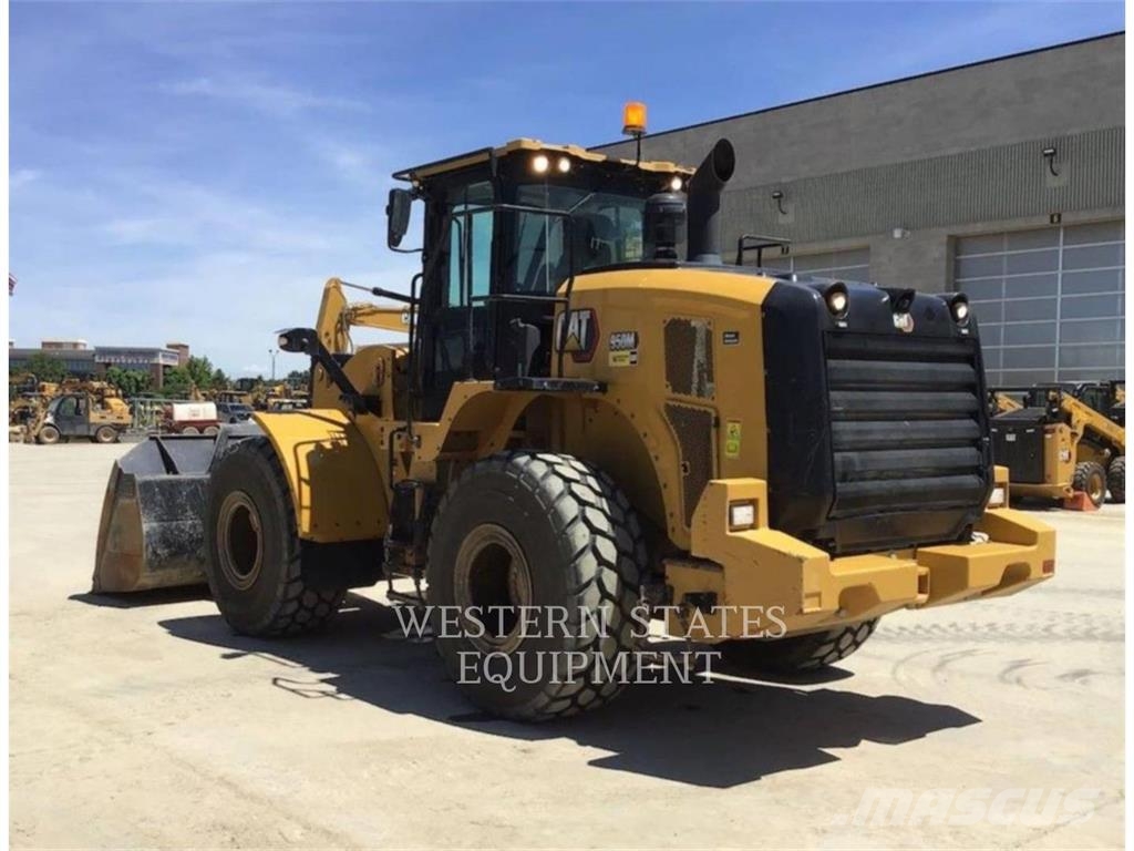CAT 950M Cargadoras sobre ruedas