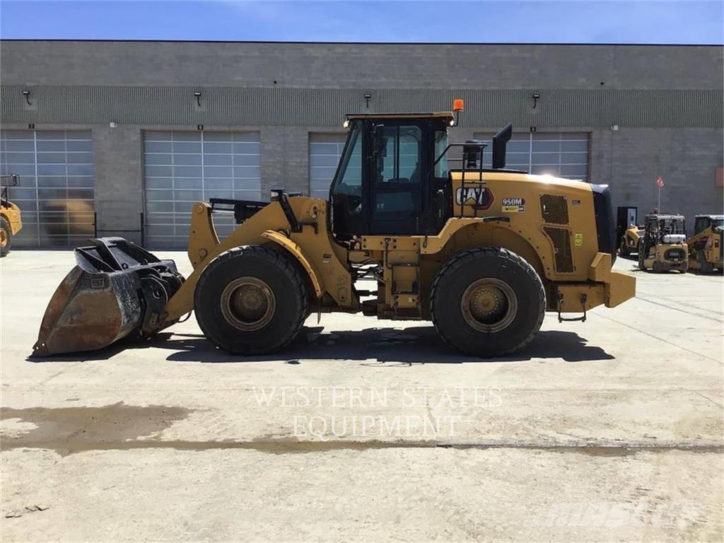 CAT 950M Cargadoras sobre ruedas