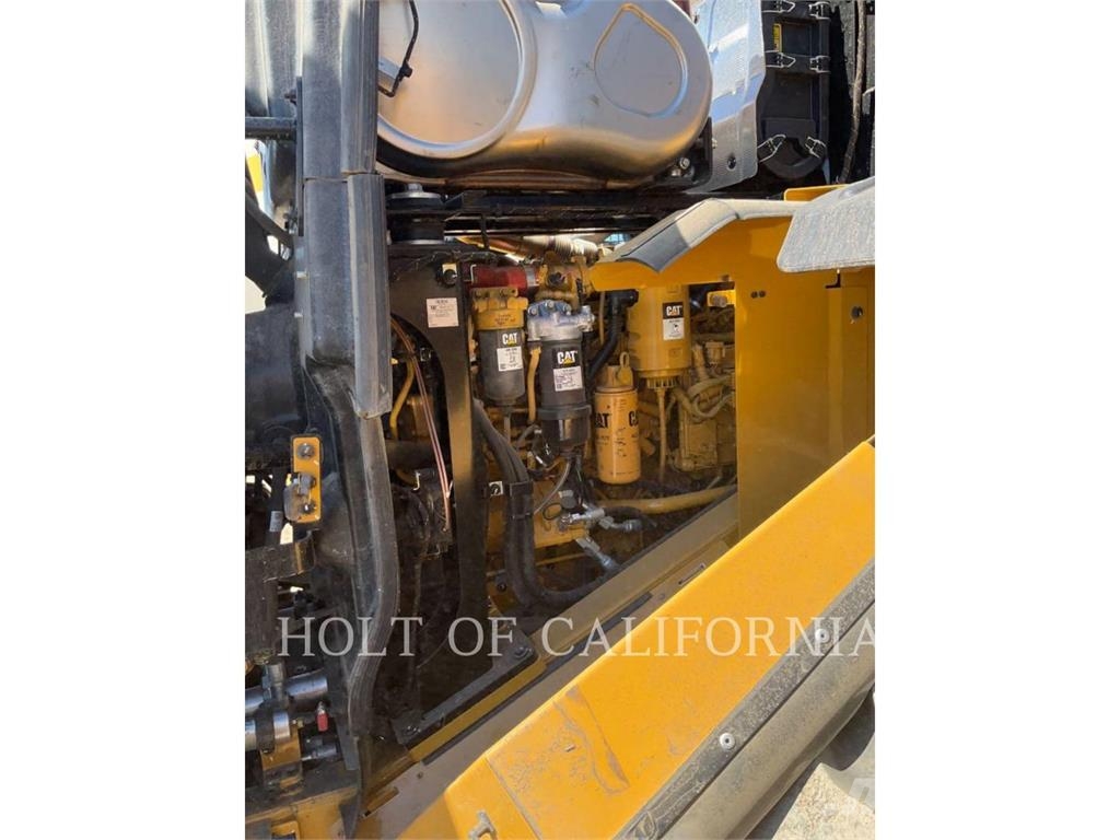 CAT 950M Gumikerekes homlokrakodók