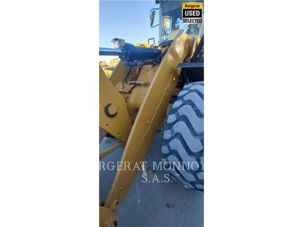 CAT 950M Tekerlekli yükleyiciler
