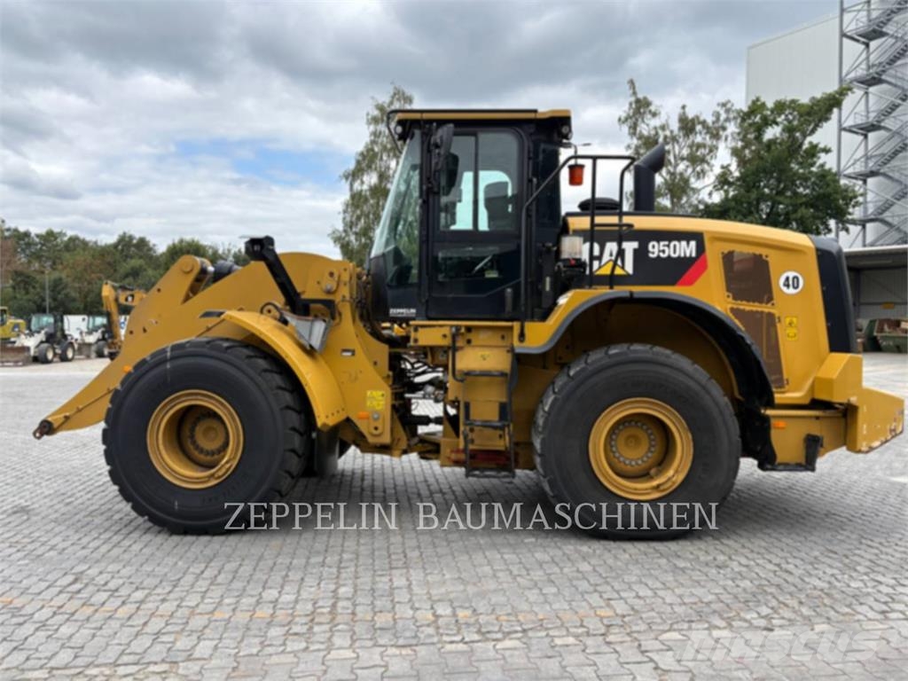CAT 950M Wheel loaders