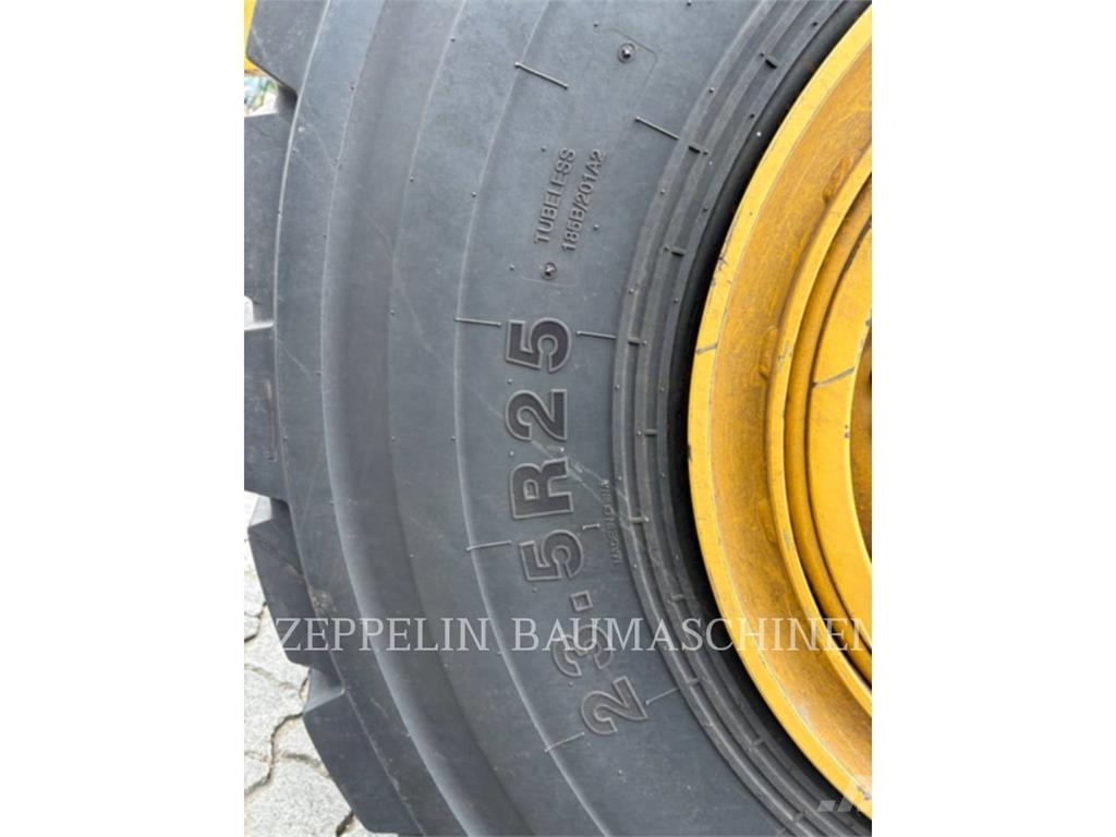 CAT 950M Wheel loaders