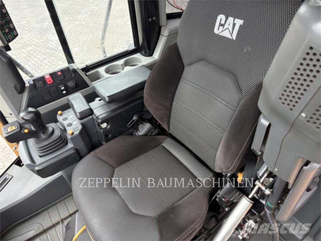 CAT 950M Wheel loaders