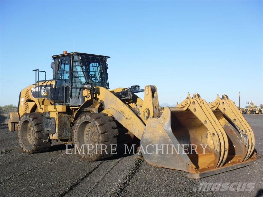 CAT 950M Wheel loaders