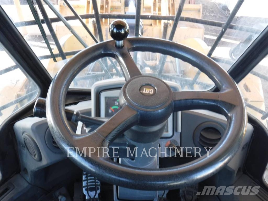 CAT 950M Wheel loaders