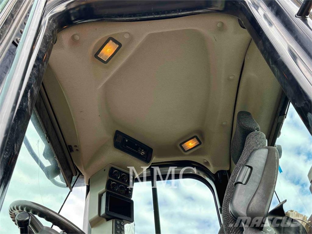 CAT 950M Pale gommate