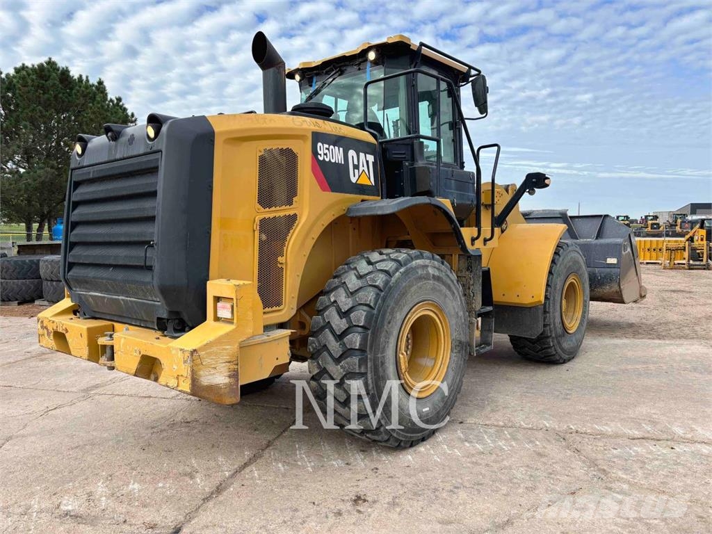 CAT 950M Pale gommate