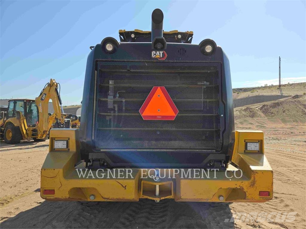 CAT 950M FC Kolesni nakladalci