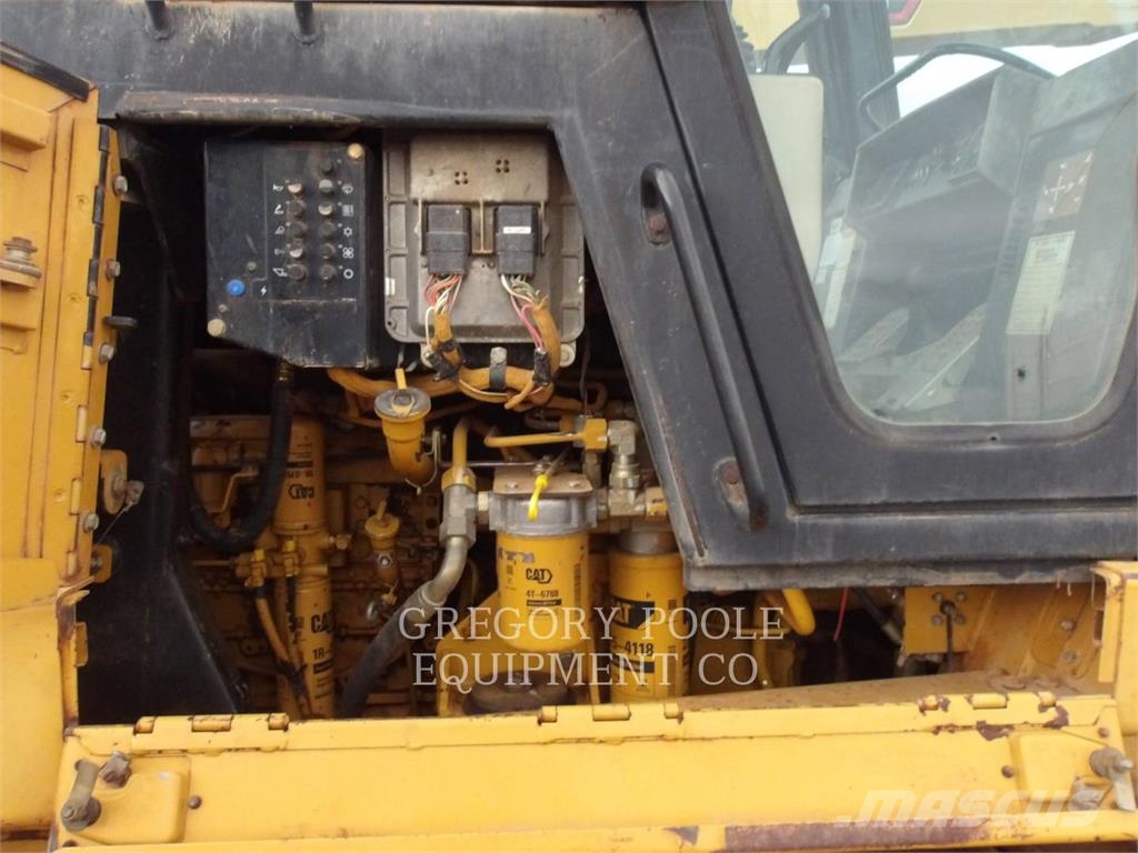 CAT 953C Crawler loaders