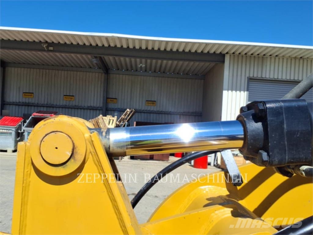CAT 953K Φορτωτές με ερπύστριες
