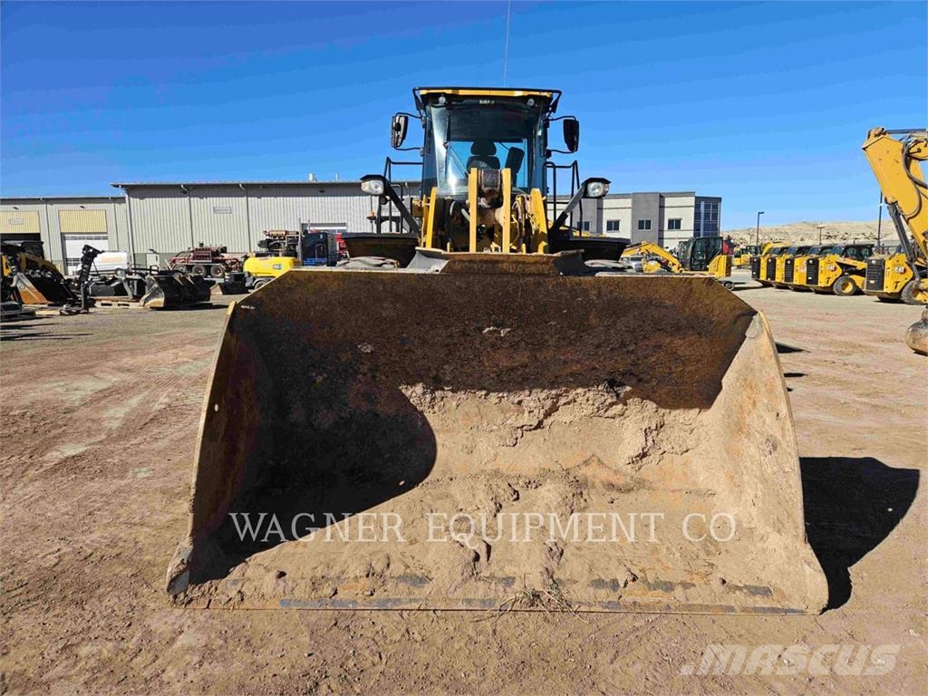 CAT 962 Pale gommate
