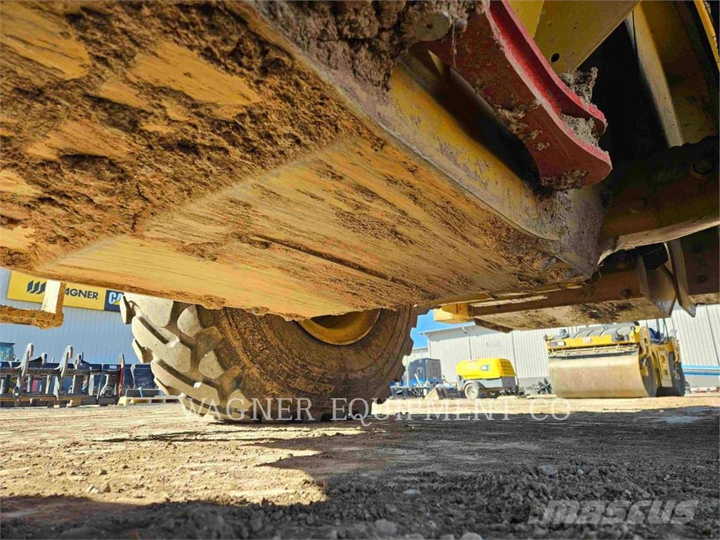 CAT 962 Pale gommate