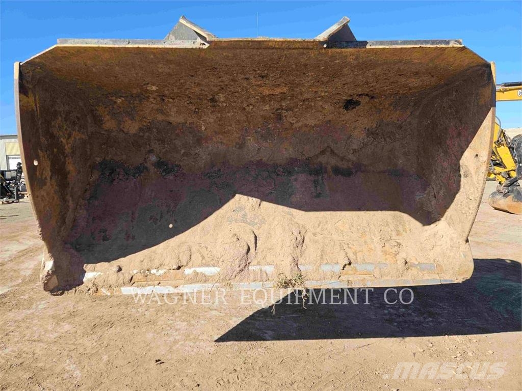 CAT 962 Pale gommate