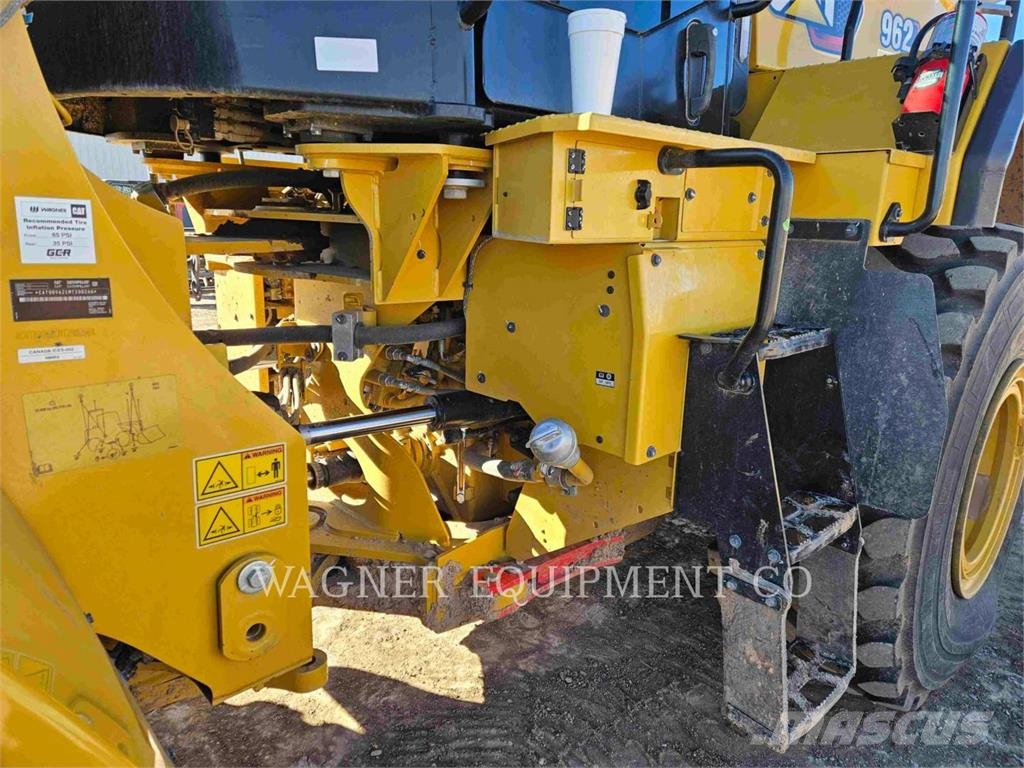 CAT 962 Pale gommate