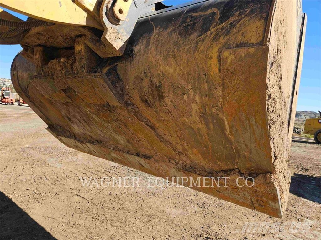 CAT 962 Pale gommate