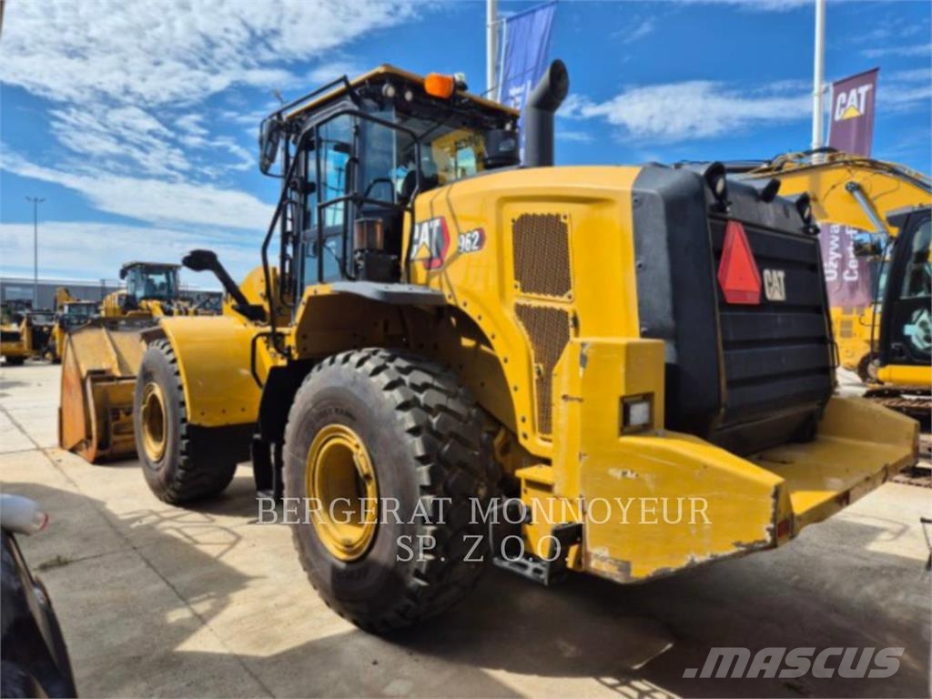 CAT 962-14 لوادر بعجل