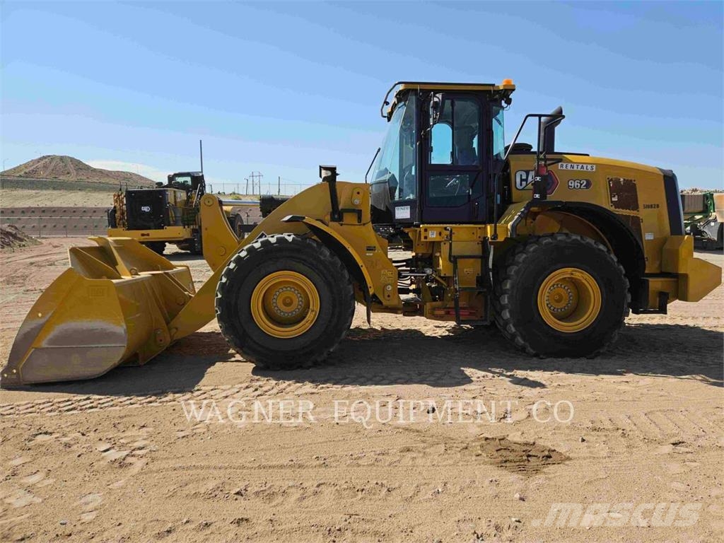 CAT 96214 Kolesové nakladače