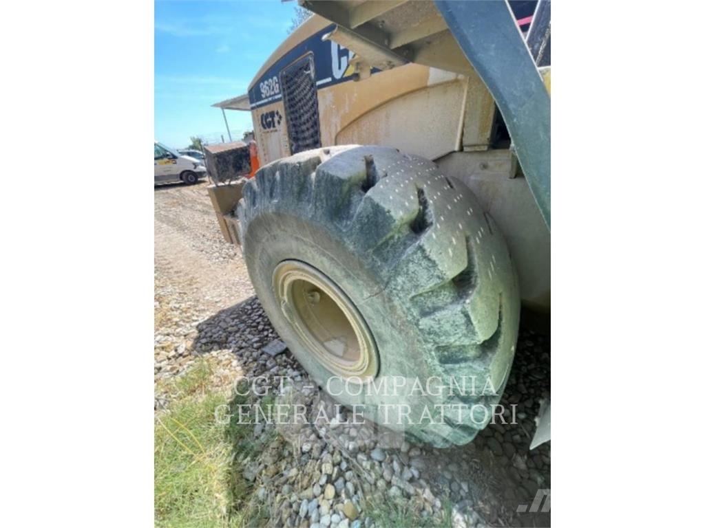 CAT 962G2 Pale gommate