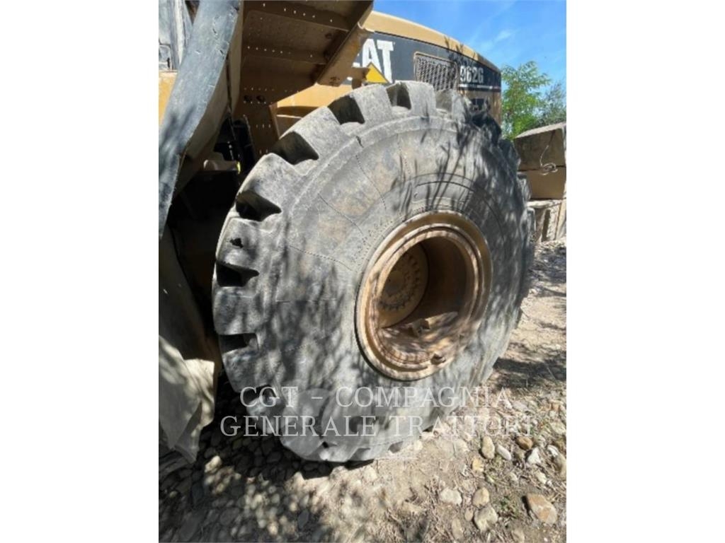 CAT 962G2 Pale gommate