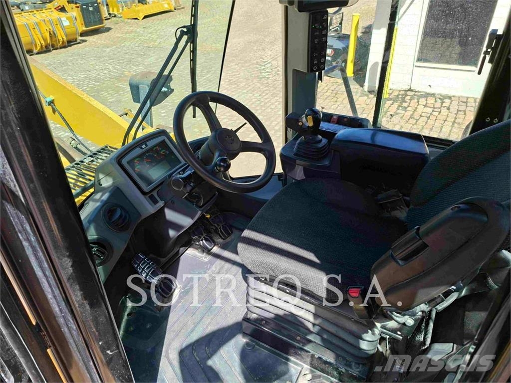 CAT 962L Utovarivači na kotačima