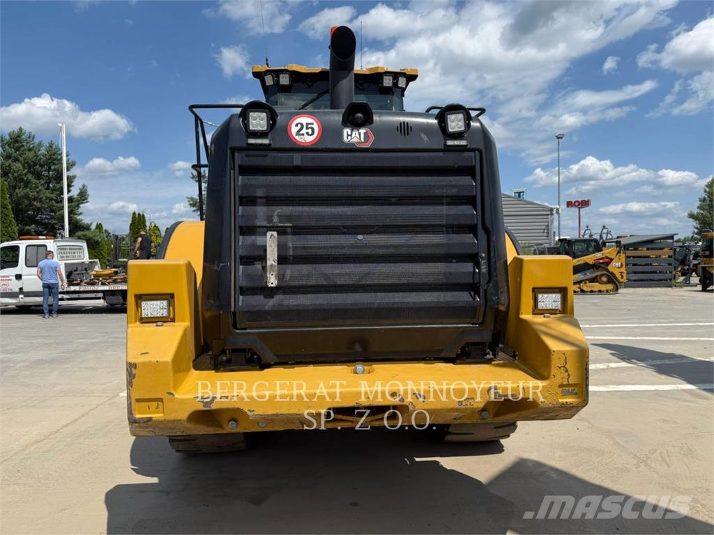 CAT 962M Naudoti ratiniai krautuvai