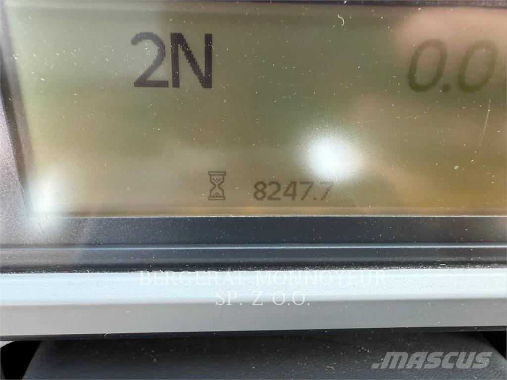 CAT 962M Naudoti ratiniai krautuvai