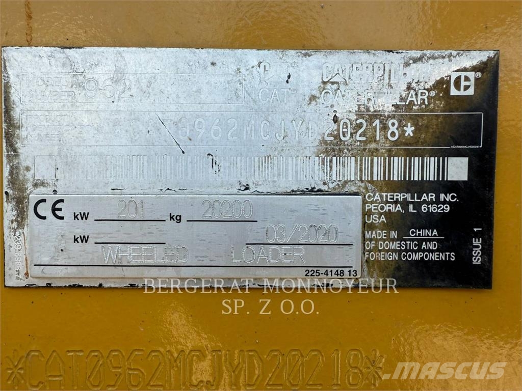 CAT 962M Naudoti ratiniai krautuvai