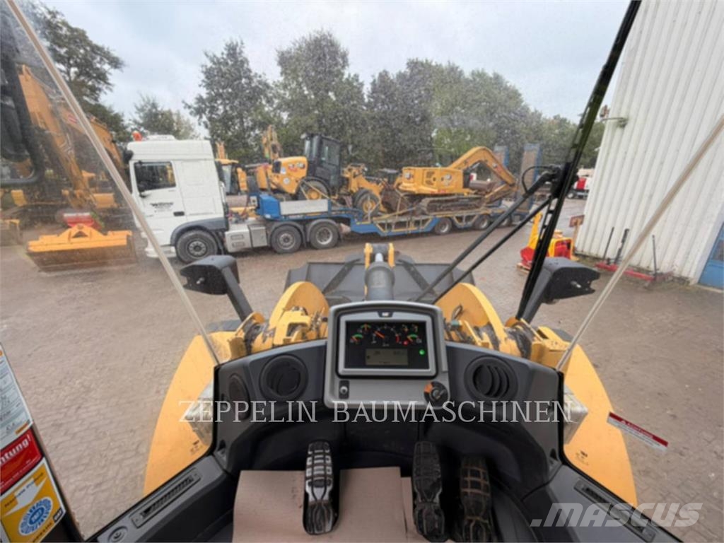 CAT 962M Radlader