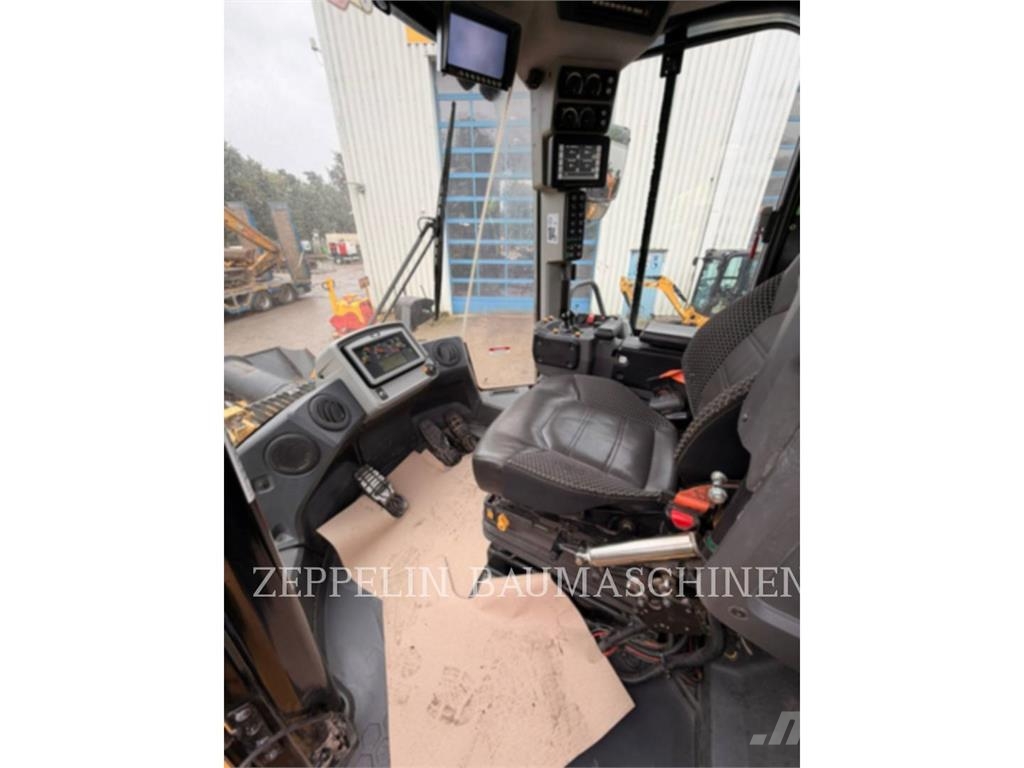 CAT 962M Radlader