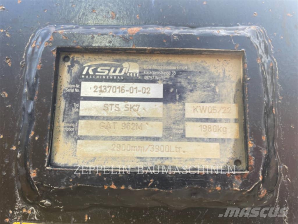 CAT 962M Kolesni nakladalci