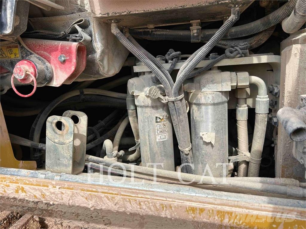 CAT 963 Φορτωτές με ερπύστριες
