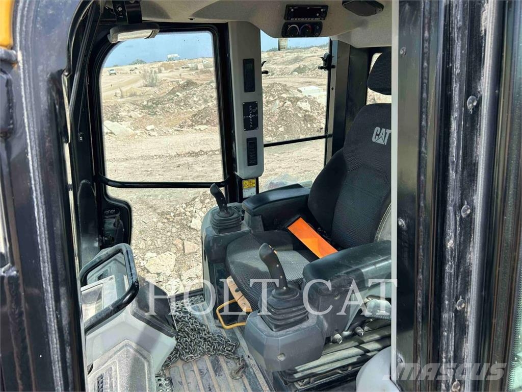 CAT 963 Φορτωτές με ερπύστριες