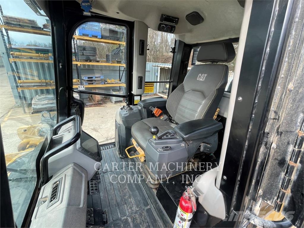 CAT 963-12 Crawler loaders