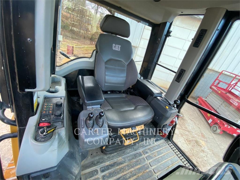 CAT 963-12 Crawler loaders