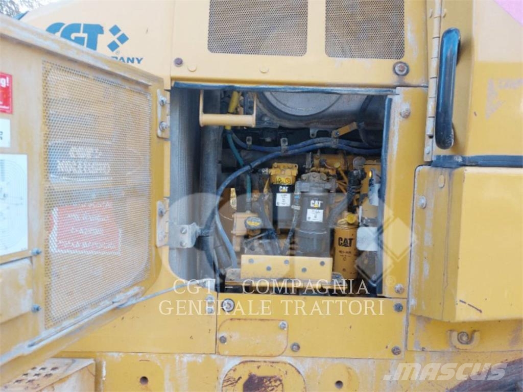 CAT 963K لوادر زحافة