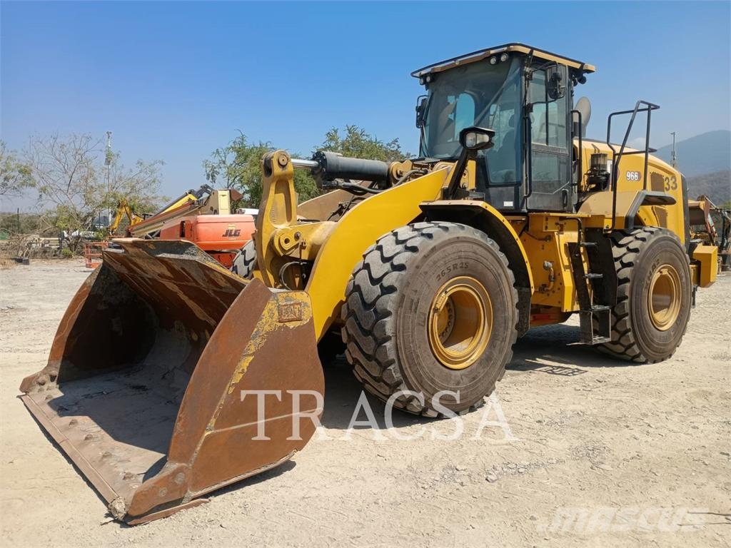 CAT 966 Kolesni nakladalci