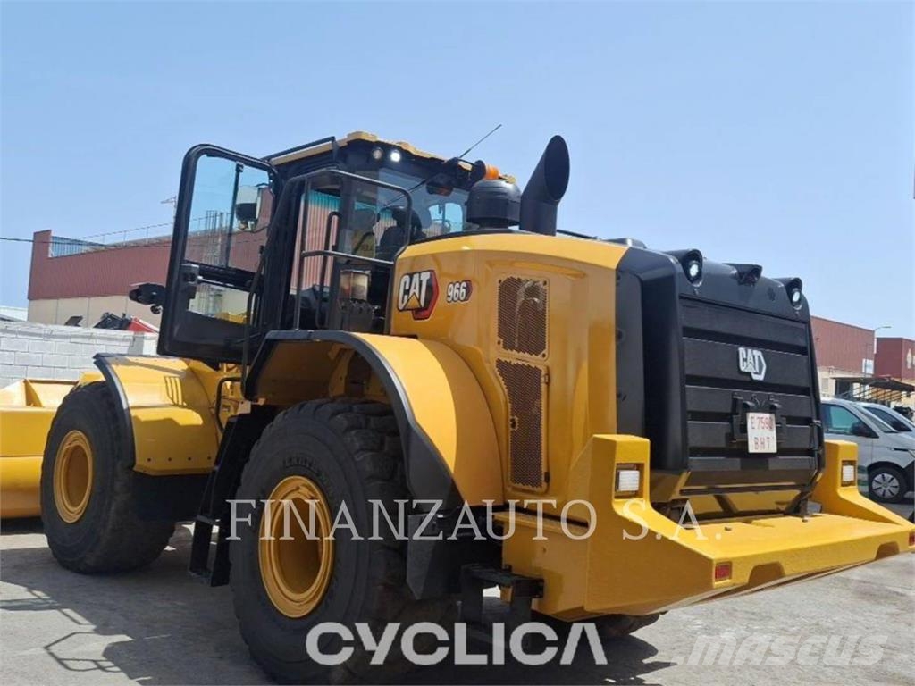 CAT 966 لوادر بعجل