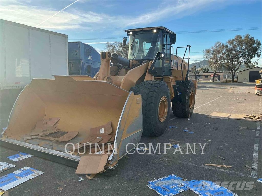 CAT 966 Tekerlekli yükleyiciler