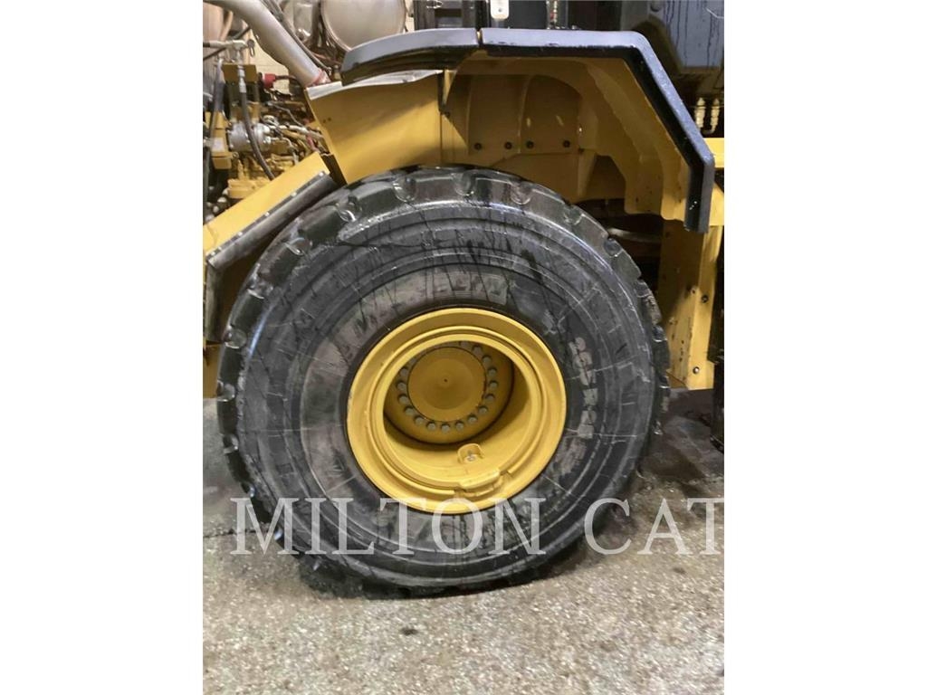 CAT 966 Φορτωτές με λάστιχα (Τροχοφόροι)