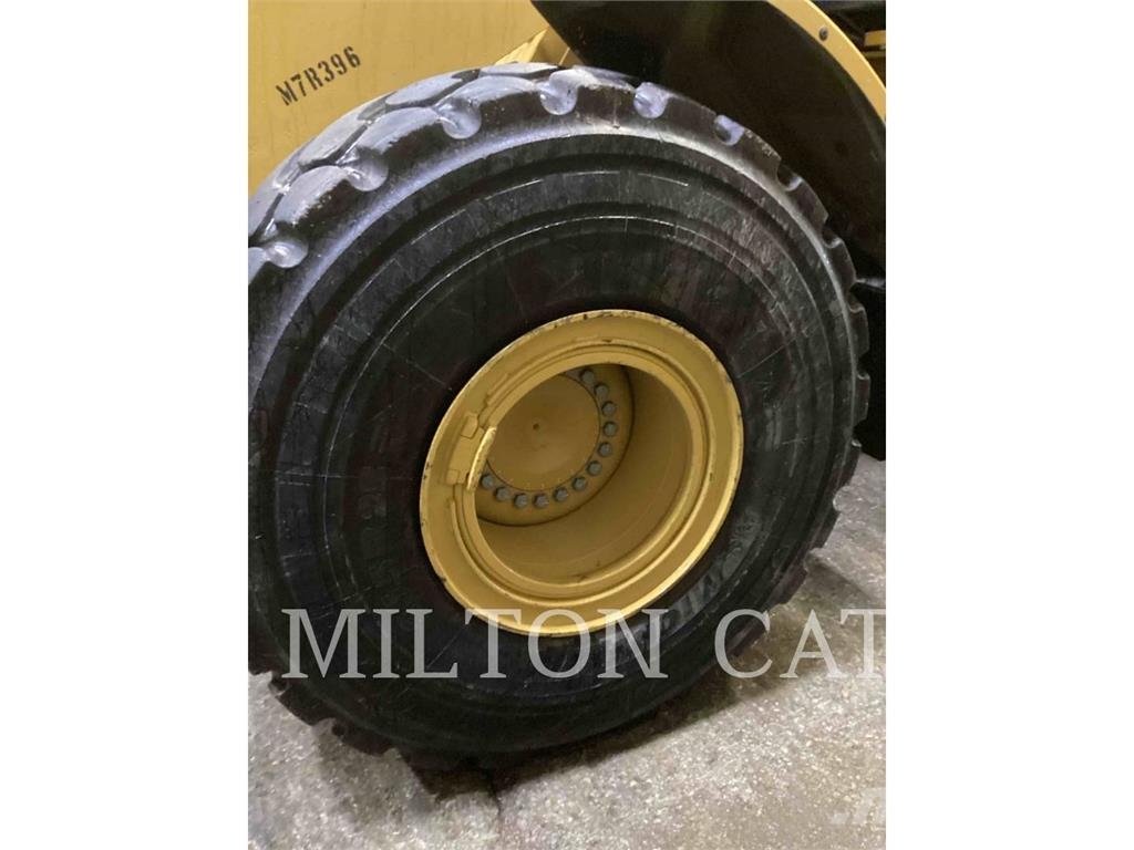 CAT 966 Φορτωτές με λάστιχα (Τροχοφόροι)