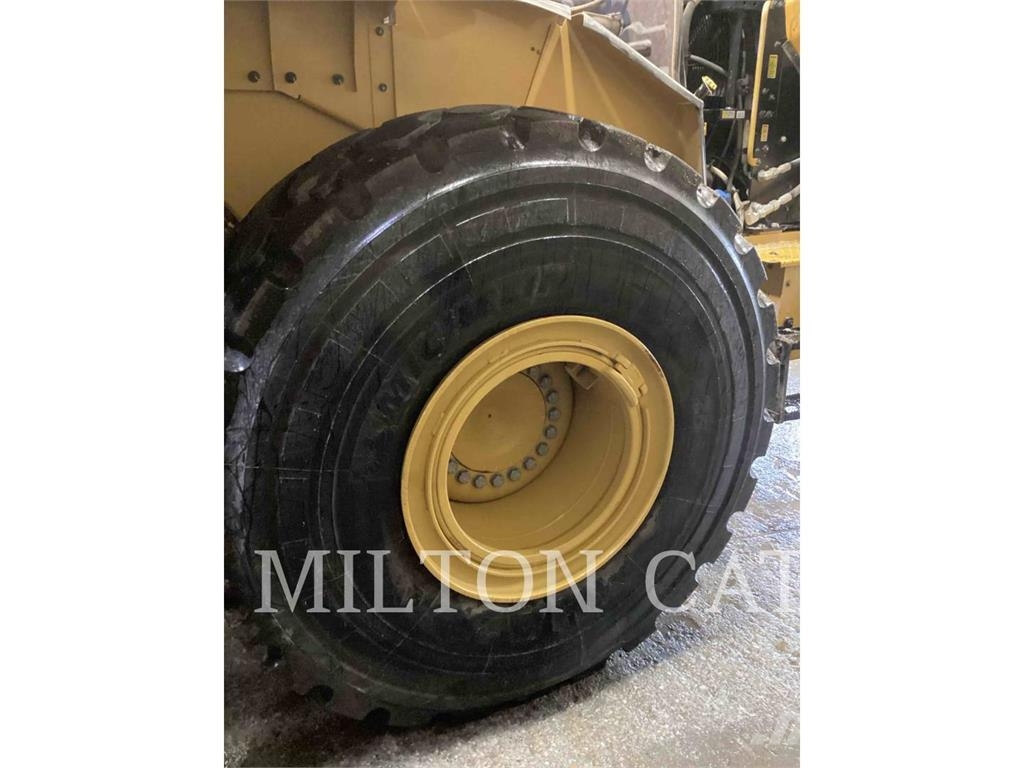 CAT 966 Φορτωτές με λάστιχα (Τροχοφόροι)