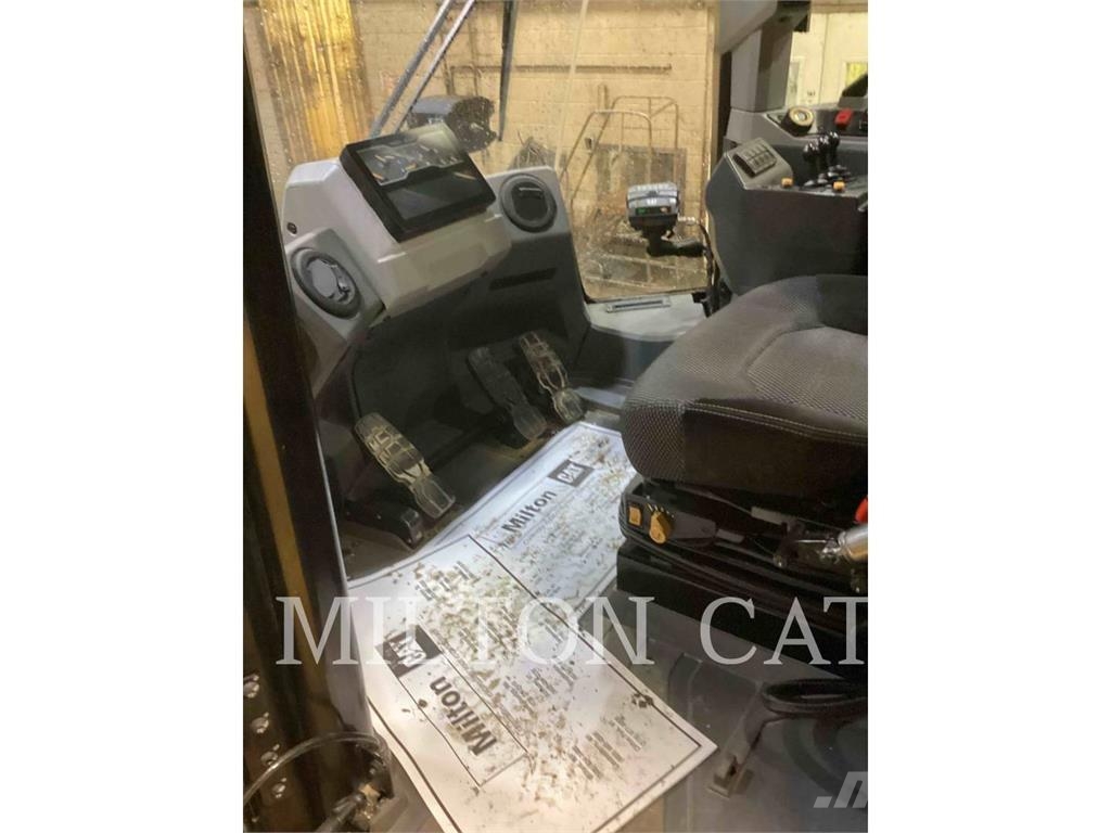 CAT 966 Φορτωτές με λάστιχα (Τροχοφόροι)