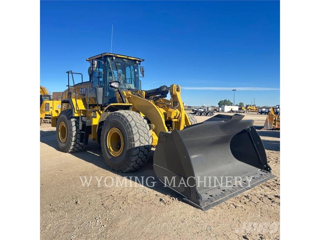 CAT 966 Chargeuse sur pneus
