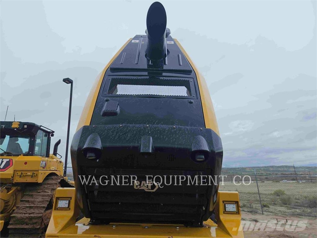 CAT 966 لوادر بعجل
